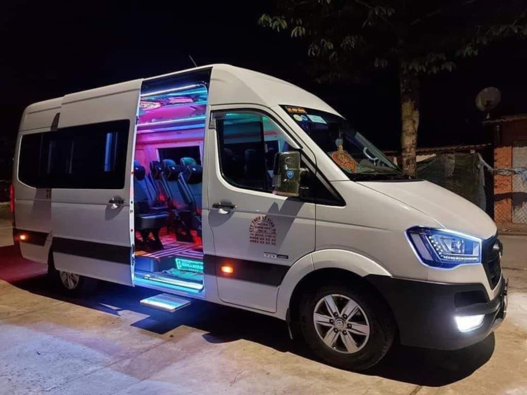 XE LE DU – thuê Limousine đi Vũng Tàu