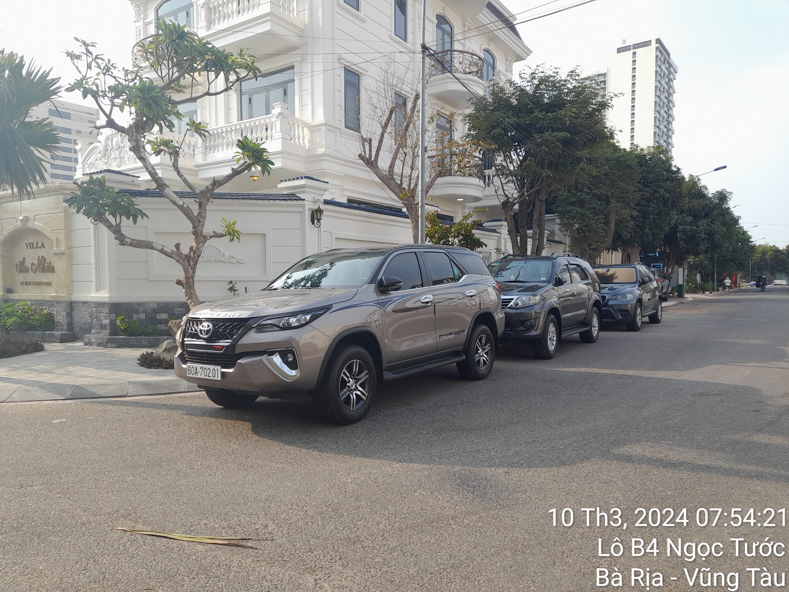 Dịch Vụ Cho Thuê Xe Ô Tô 7 Chỗ Cung Cấp Các Dòng Xe Nào