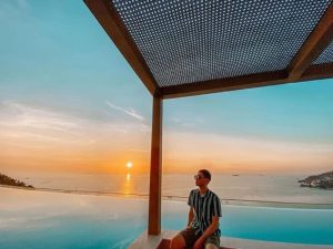 Hoàng hôn Vũng Tàu Rooftop Bar Breeze