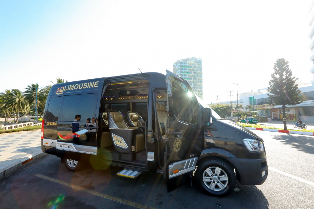 Xe Đi Từ Sài Gòn Đến Vũng Tàu: Hãng xe Anh Quốc Limousine