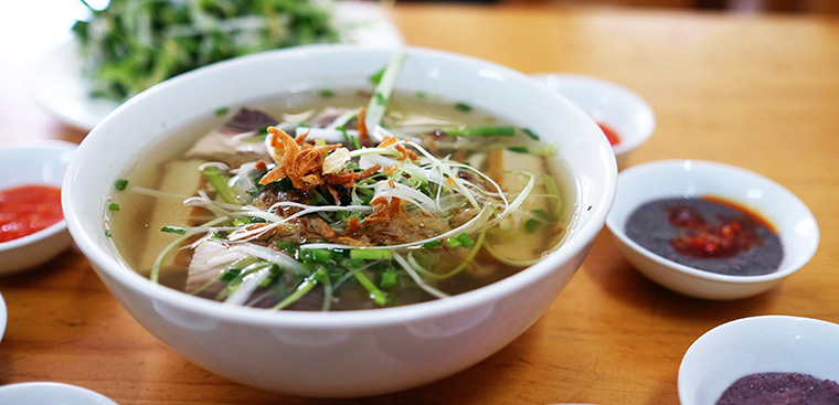 Top 10 Quán Bánh Canh Chả Cá Vũng Tàu Nổi Tiếng Ngon, Bổ, Rẻ