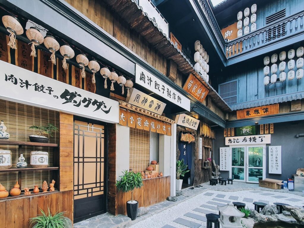 Cafe Lens Studio Vũng Tàu - "Thị Trấn Nhật Bản" Thu Nhỏ