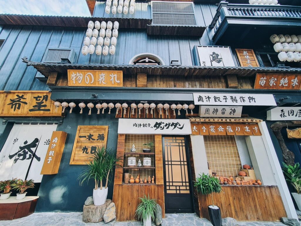 Cafe Lens Studio Vũng Tàu - "Thị Trấn Nhật Bản" Thu Nhỏ