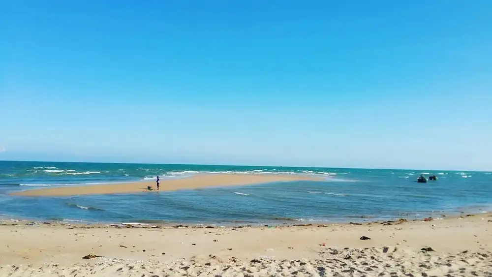 Kinh Nghiệm Du Lịch Bãi Biển Suối Ồ - Bãi Biển Vừa Mặn Vừa Ngọt