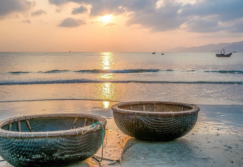 Kinh Nghiệm Du Lịch Bãi Biển Suối Ồ - Bãi Biển Vừa Mặn Vừa Ngọt