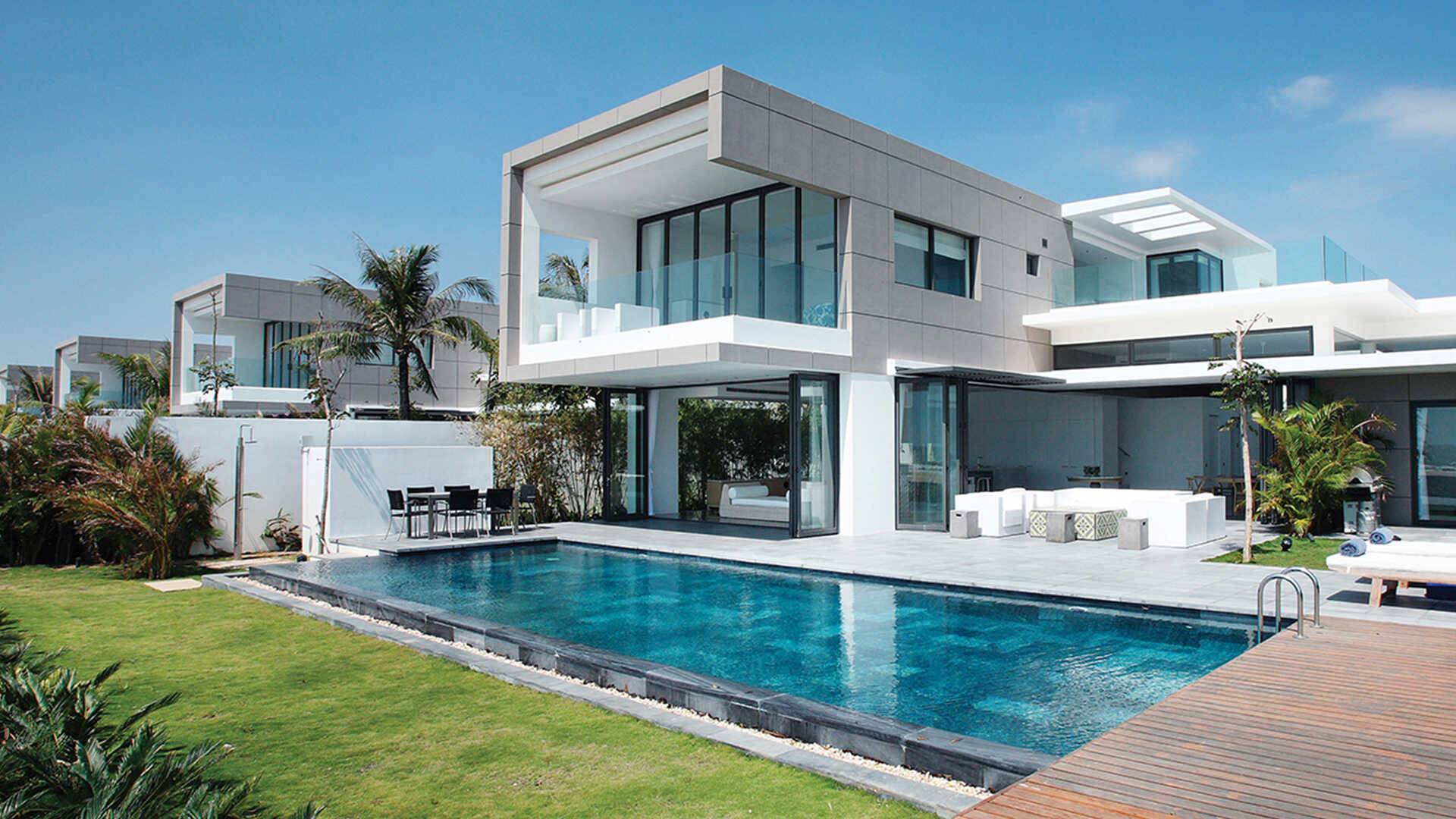 Sanctuary Hồ Tràm – Villa Biển Đẹp Nhất Tại Hồ Tràm 2025