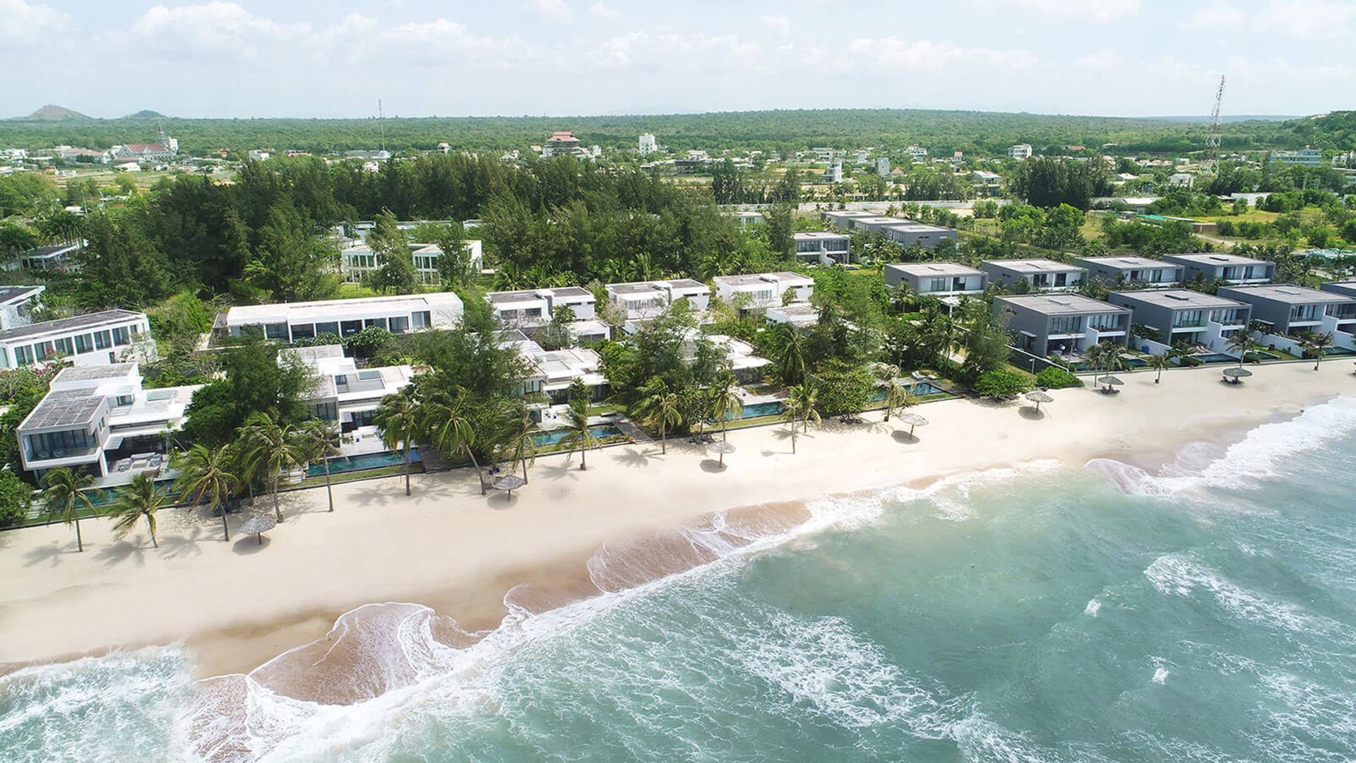 Sanctuary Hồ Tràm – Villa Biển Đẹp Nhất Tại Hồ Tràm 2025