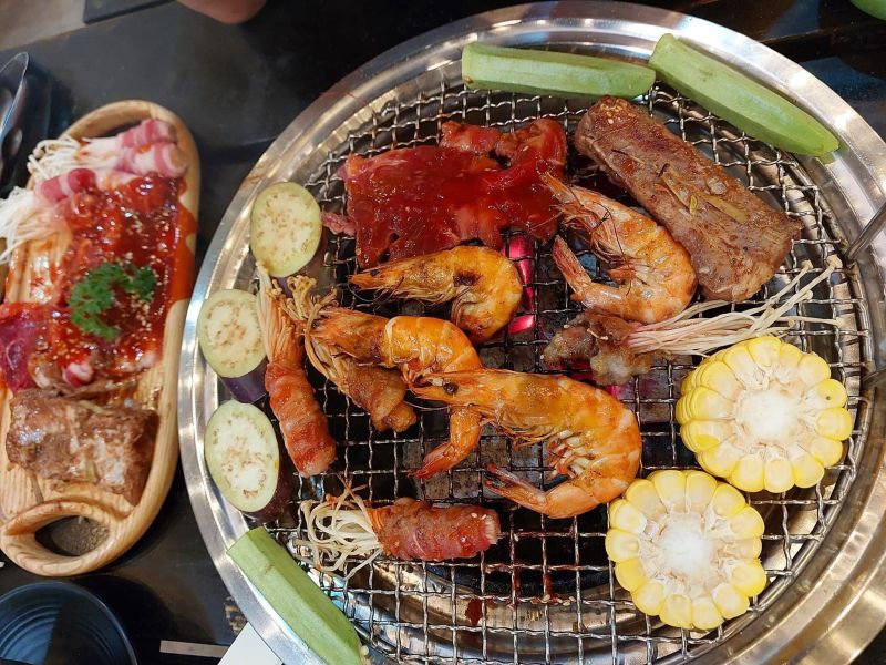 TOP 15+ NHÀ HÀNG BUFFET HẢI SẢN & NƯỚNG VŨNG TÀU NGON, NỔI TIẾNG NHẤT 2025