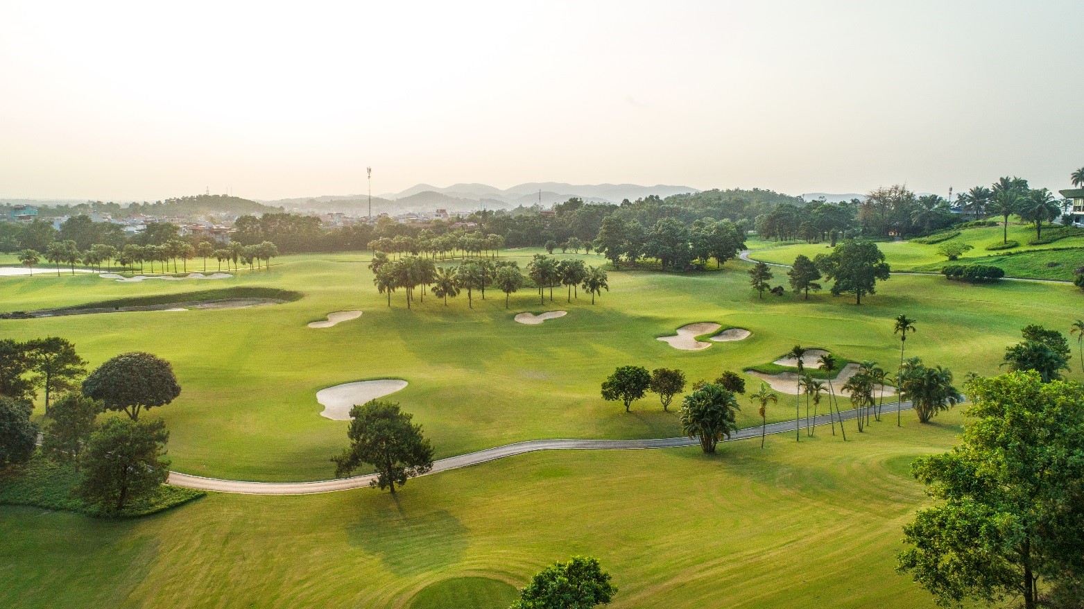 Sân Golf Chí Linh – Tổng Quan, Vị Trí Và Những Điểm Nổi Bật