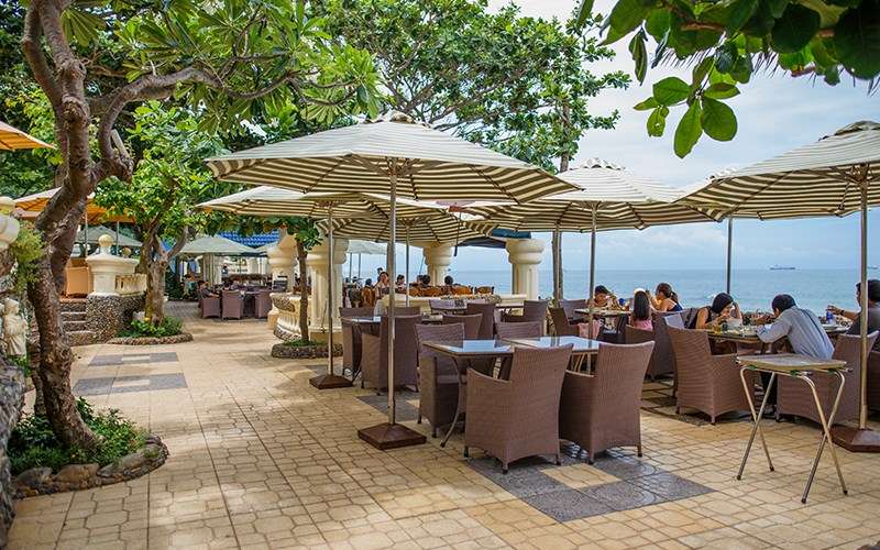 Top Quán Cà Phê View Biển Đẹp Và Nổi Tiếng