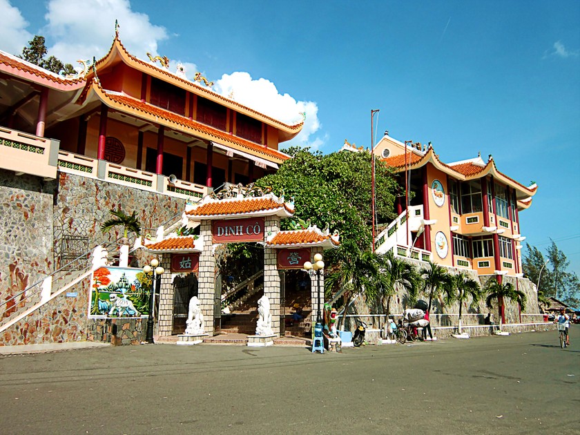 Tìm Hiểu Lễ Hội Dinh Cô Long Hải