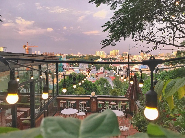 Top Quán Cà Phê View Biển Đẹp Và Nổi Tiếng
